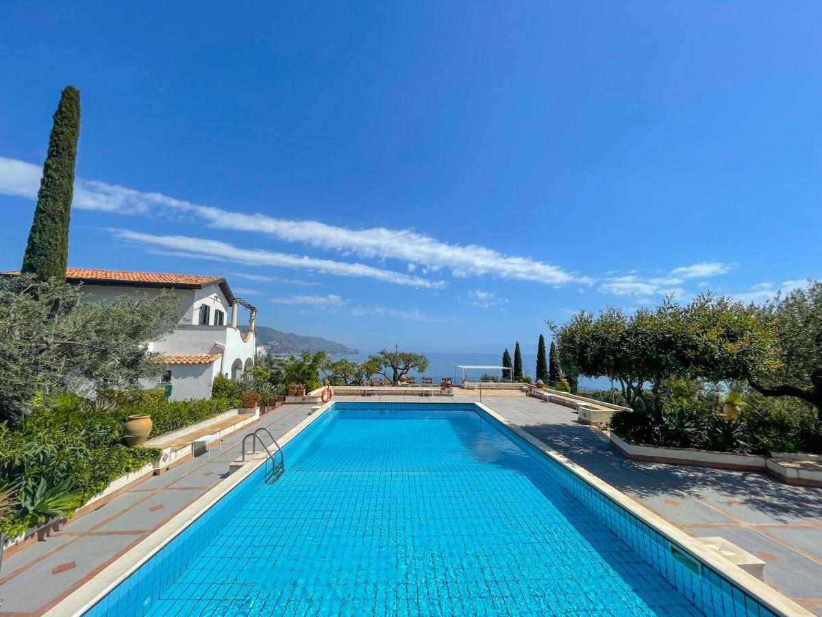 Apart-hotel Terra Rossa
