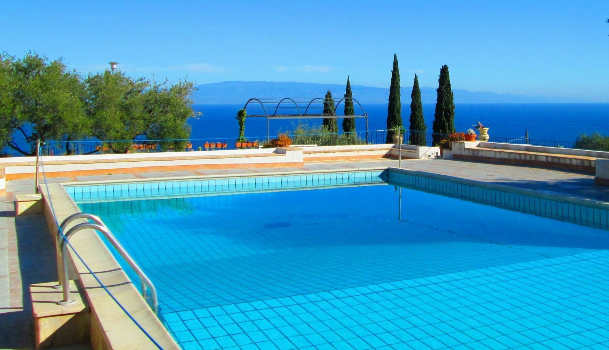Terra Rossa 3* Taormina